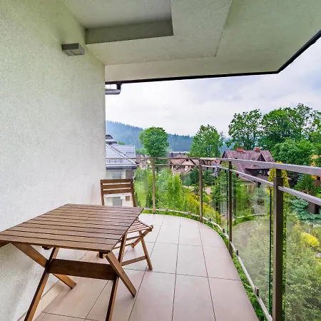 Liliowe Turnie Basen Ul Nowotarska Apartment