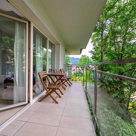 Liliowe Turnie Basen Ul Nowotarska Apartment